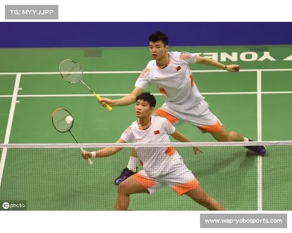 全运会混双项目战术分析：网前抢网与底线调动结合致胜